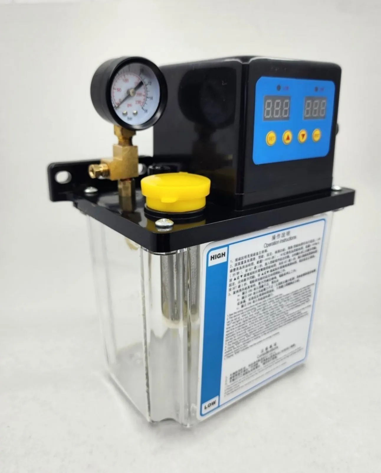 CNC OTOMATİK YAĞLAMA TANKI. ... 220V - 2Lt