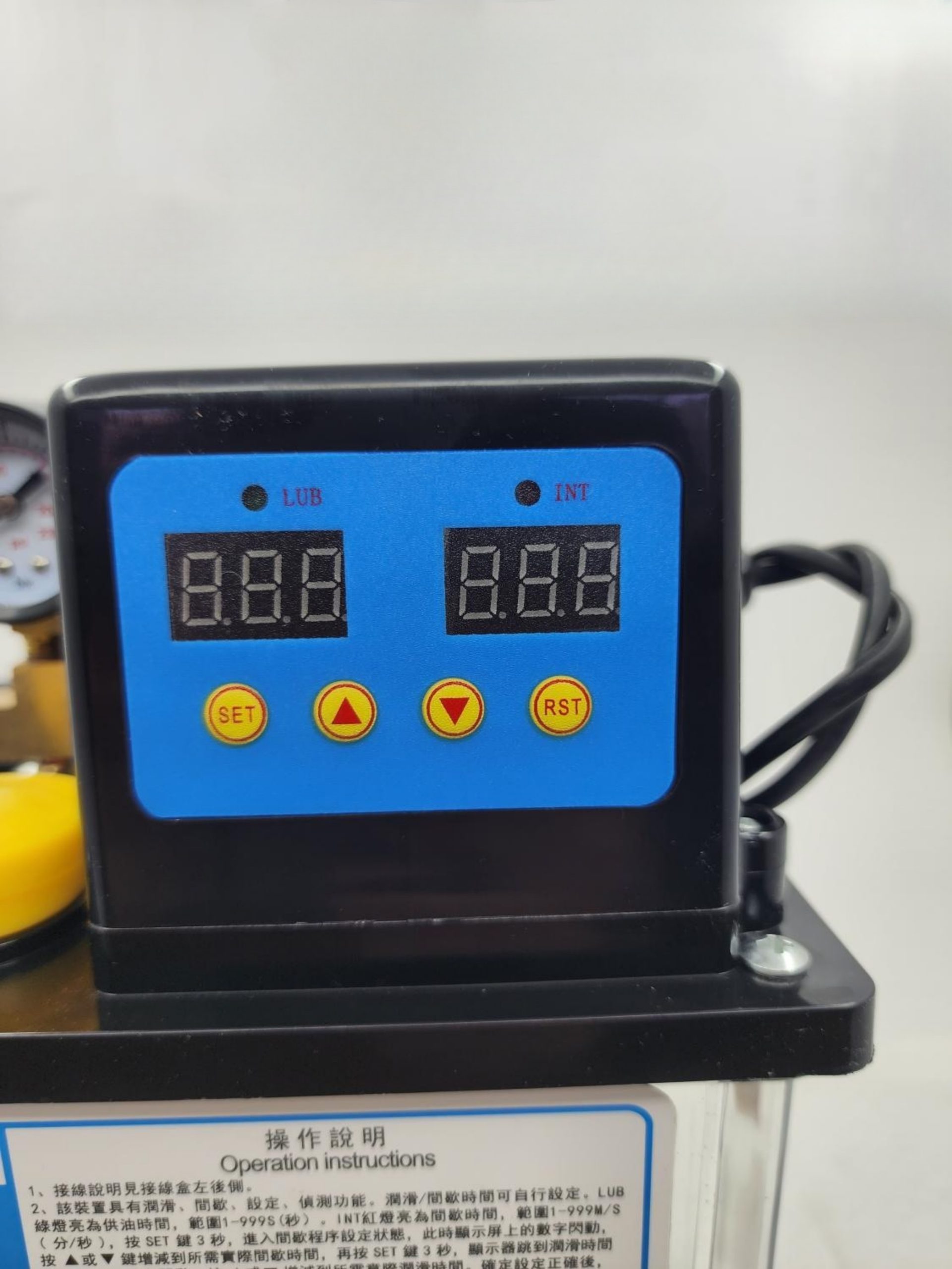 CNC OTOMATİK YAĞLAMA TANKI.  2 Lt -110 V