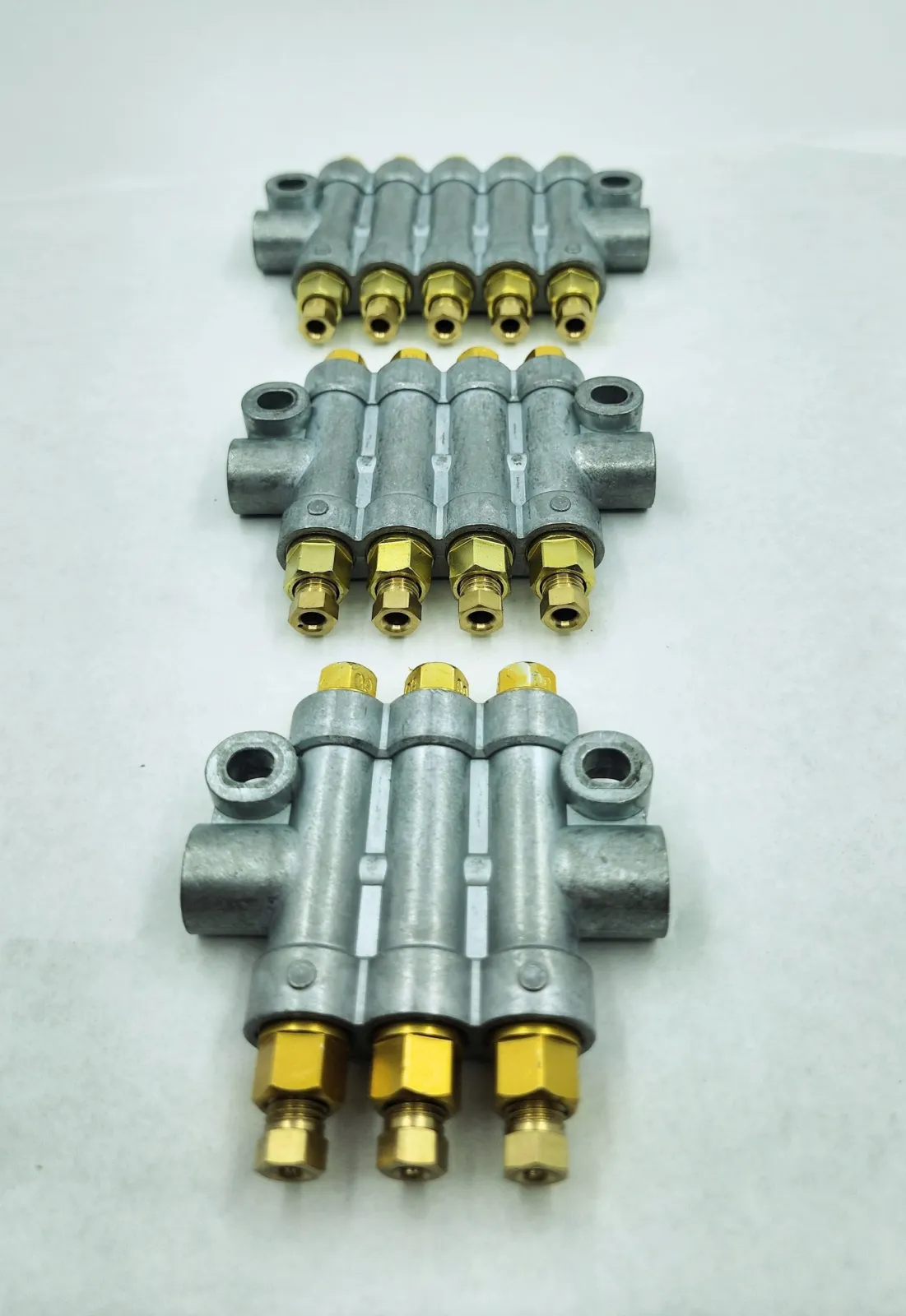 Cnc Yağ Dağıtıcı ZLFG- 4 lü  İĞNELİ PİSTONLU