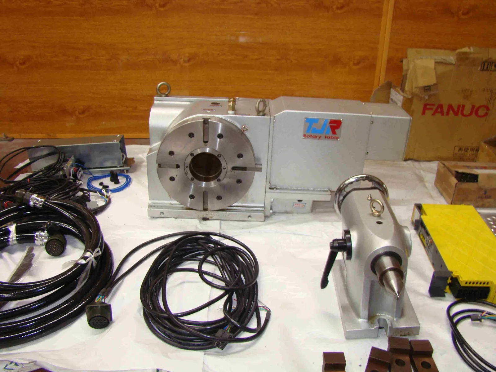 TJR CNC DİVİZÖR ( CNC DÖNER TABLA)